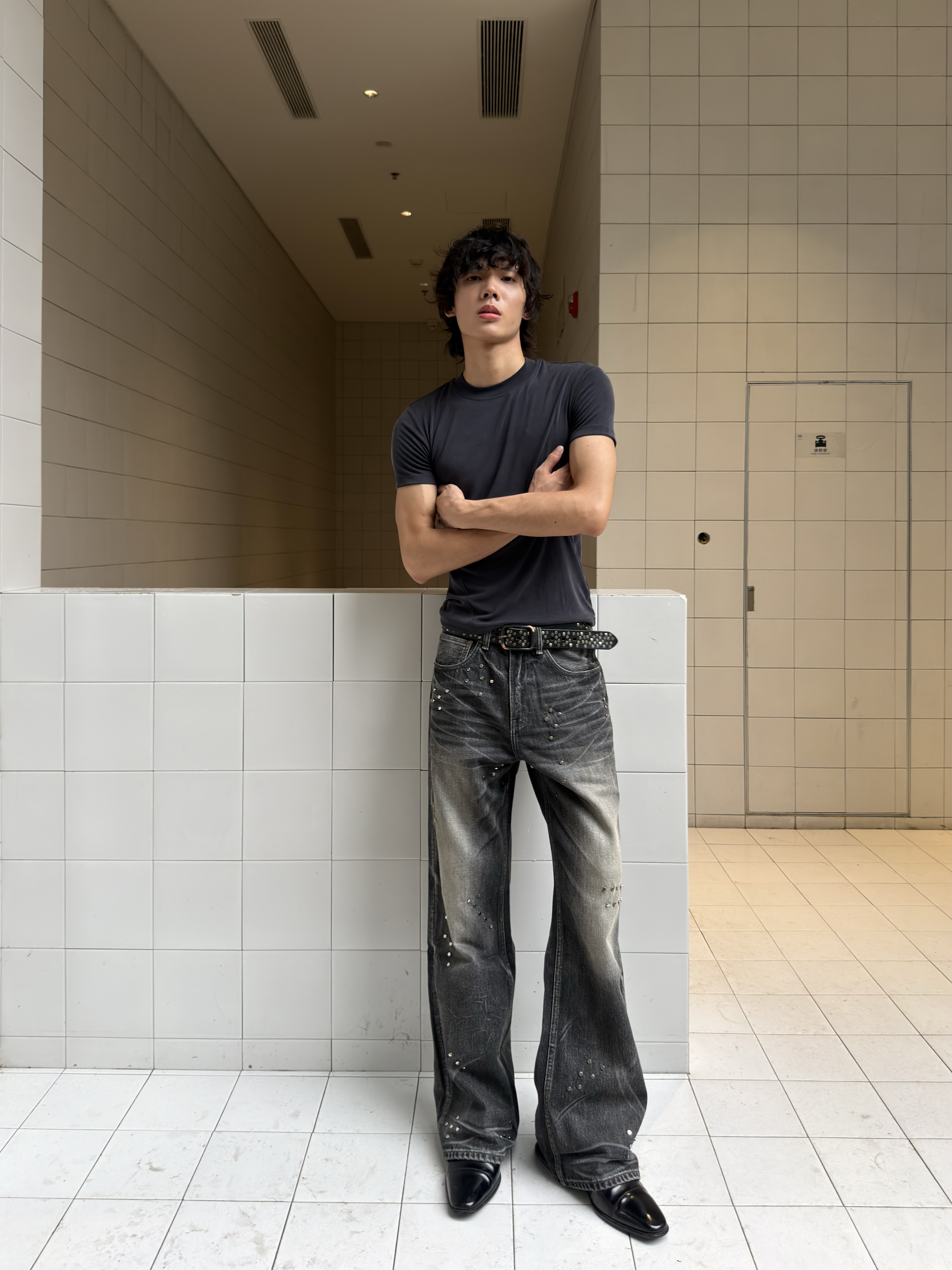 VOWPROGRESS Rivet Black-Brown Flared Jeans