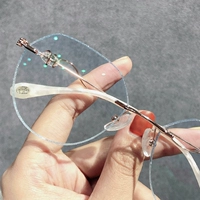 Анти -блюдный свет постепенно синий