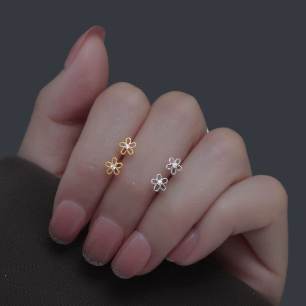 Товары от 米喜儿珠宝旗舰店