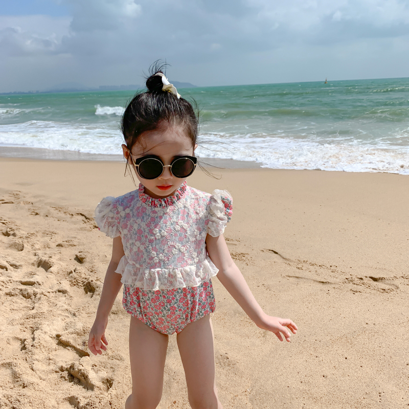 New Korean ins children's swimsuit Female girl Ocean school princess one-piece lace swimsuit baby floral swimsuit