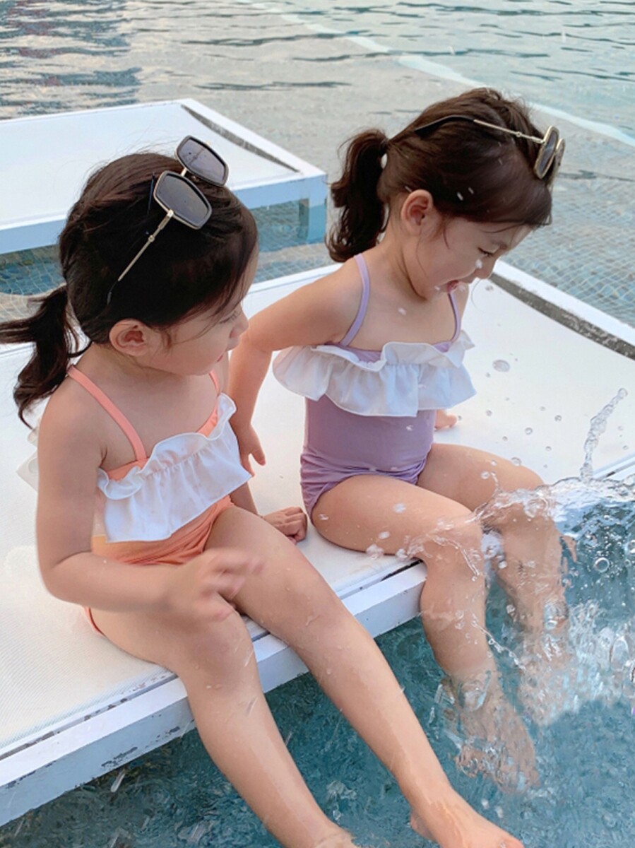 2021 new children's swimsuit female baby color lotus leaf lace suspender conjoined girl hot spring resort swimsuit