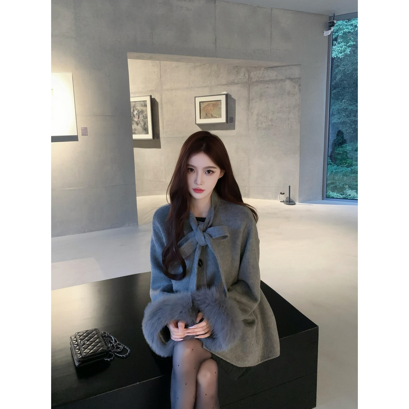 Exquisite Korean-Style Gray Woolen Coat for Women, Autumn and Winter 2026 New Model, High-End and Elegant Ladylike Woolen Coat Exquisite Korean-Style Gray Woolen Coat for Women, Autumn and Winter 2026 New Model, High-End and Elegant Ladylike Woolen Coat