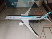 The absolute version of Phoenix etihad aviation B787-10 A6-BMH 1:400