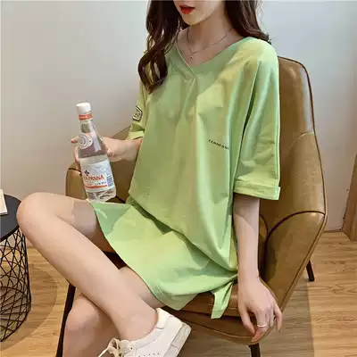 Gangfeng chic clavicle avocado green top Net red short sleeve V collar T-shirt female ins Super Fire heart machine half sleeve t-shirt