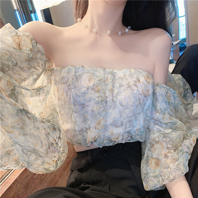 Sexy Leaky Clavicle One-word Collar Tube Top Shirt Women's 2022 Summer New Slim Fit Slim Short Lantern Sleeve Top