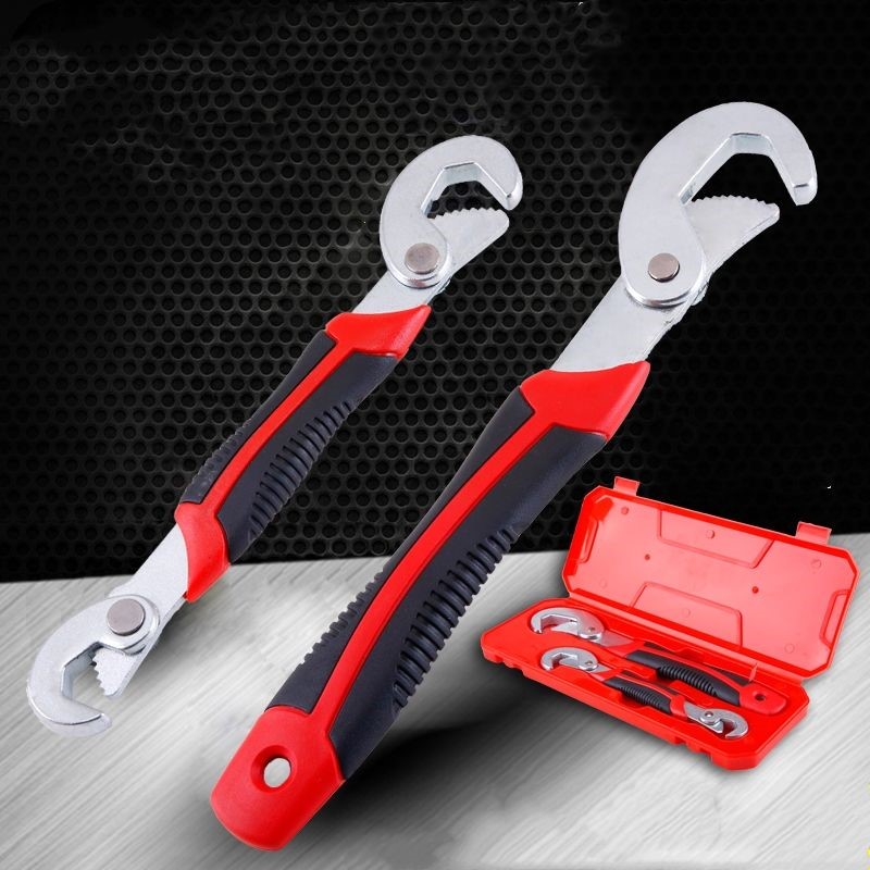 Multi-purpose wrench One large and small multi-purpose multi-purpose movable live mouth pipe wrench Board quick set hardware tools