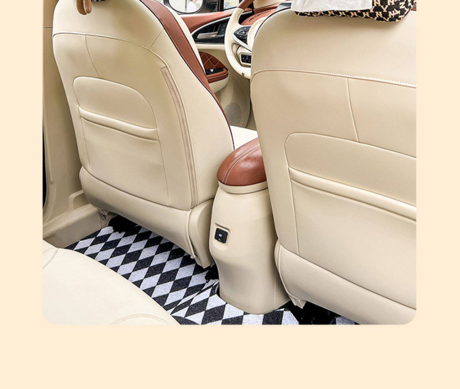 Car Tissue Box Creative Tissue Box Car Cute Living Room Fabric Hanging Tissue Box High-End Car Interior