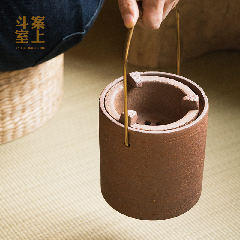 Jingdezhen hand-made old rock mud retro tea stove Japanese wind furnace carbon furnace portable beam charcoal furnace camping