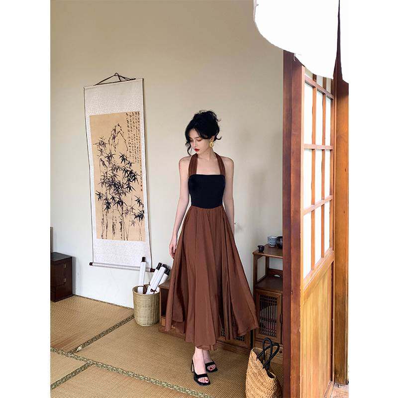Wine Afternoon Homemade Tea Hysteria Hanging Neck Ocean Dress Splicing Color Cashew Cashew's slim design Sensation Senior Little Crowdskirt Woman