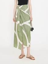 Elegant BI prepared with strong twist and anti-wrinkle one-piece wrap with printed tulips and half-body dress