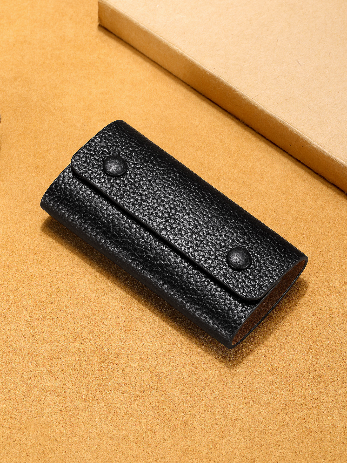 New Style Key Case Genuine Leather Key Holder Women's Cowhide Mini Bag Men's Key Storage Bag Magic Protective Cover