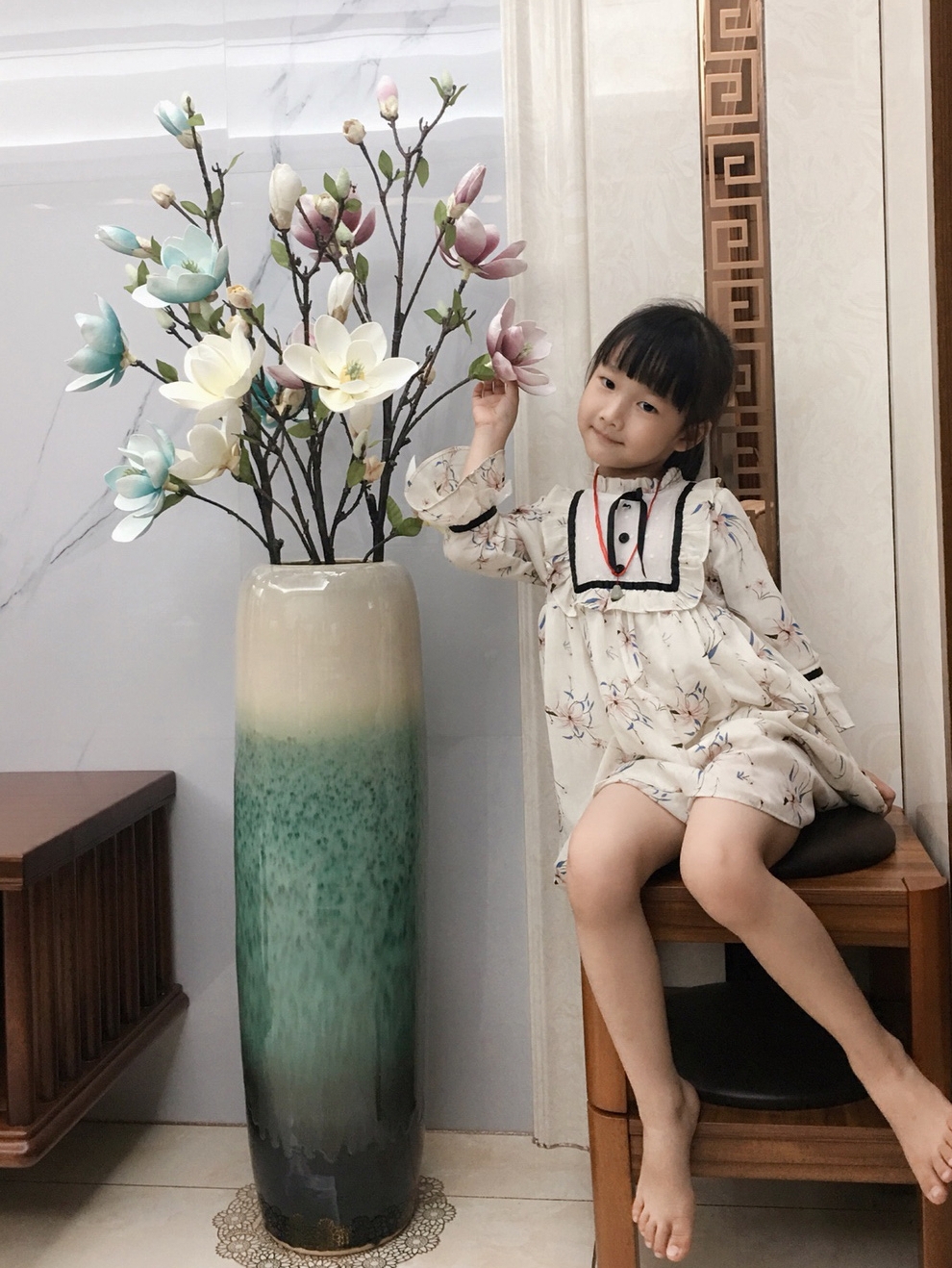 New Chinese-style TV cabinet ceramic floor-to-ceiling vase large living room high bottle flower arrangement decoration large dried flower decoration modern