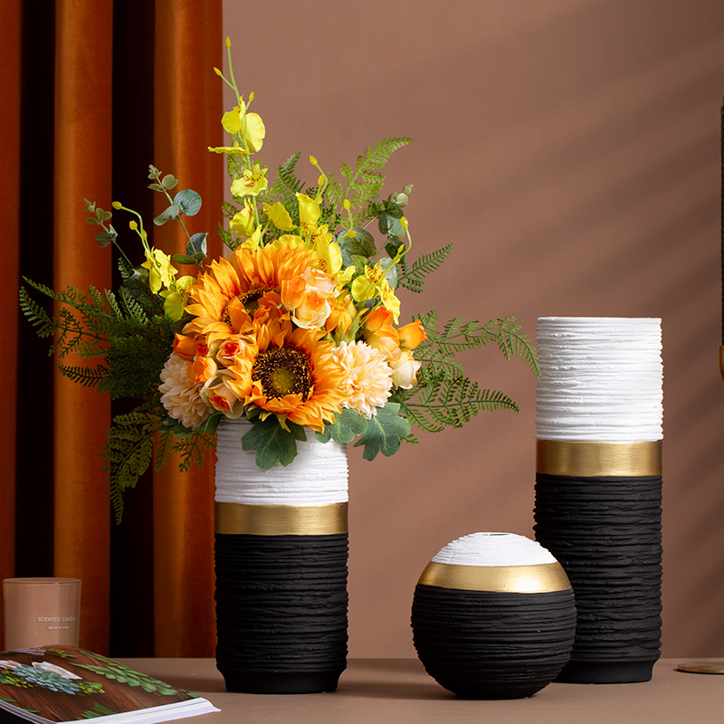Light Extravagant Vase Pendulum Pieces Black And White Living Room Flower Arrangement Brief About Genguan TV Cabinet Ceramic Decorations Table Drying Vases