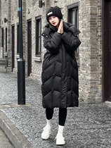 Cold-resistant and warm 90 white duck down down jacket 2024 new black hooded long knee-length bread jacket for women winter