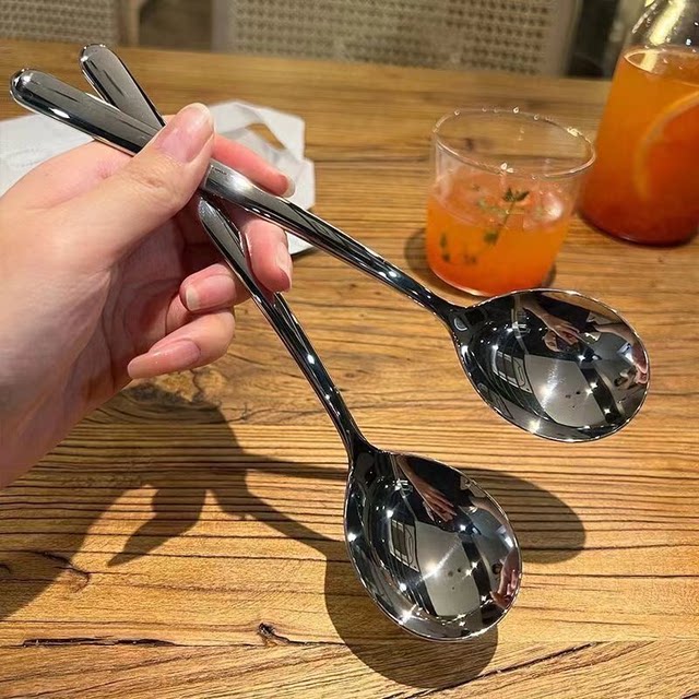 Western food spoon stainless steel spoon household internet celebrity tableware Korean long-handled meal and drinking spoon cute round head thickened