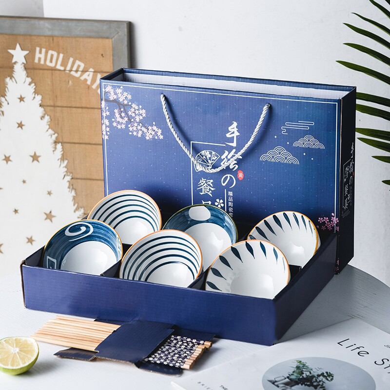 National Day small gifts customized practical gifts opening activities High-end creative practical gifts gifts with hand gifts