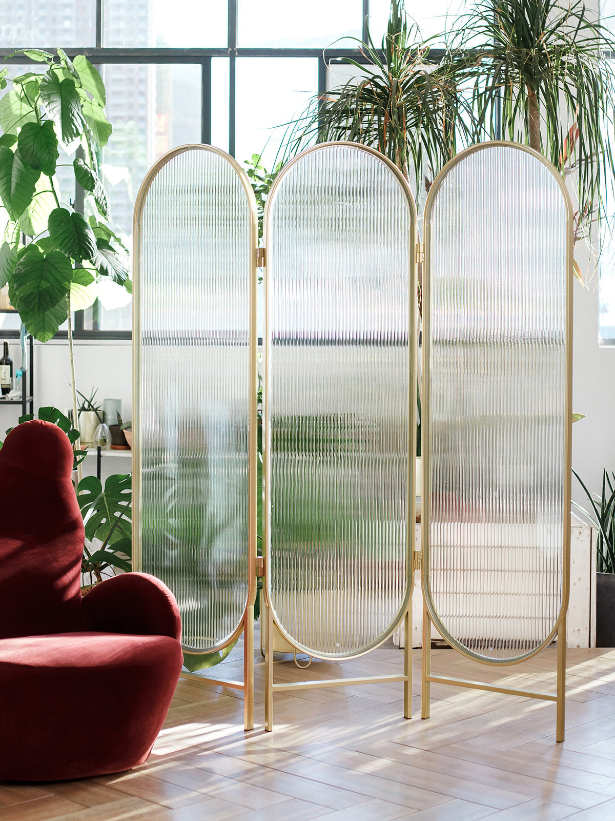 Modern light luxury Changhong glass folding screen partition can be moved without installation ins net red Nordic living room decoration