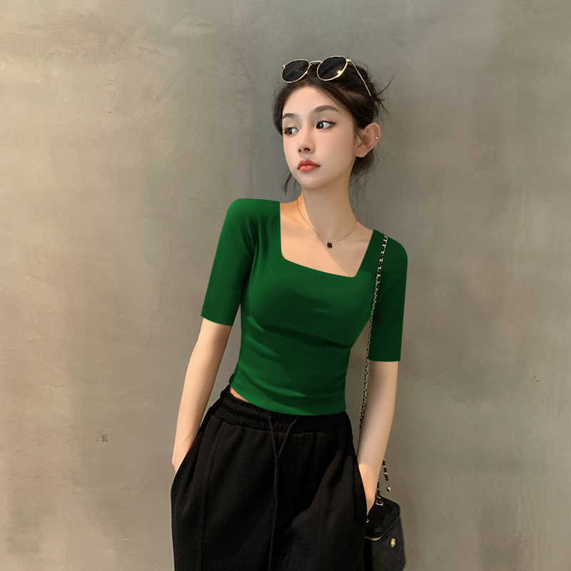2026 New Summer Dark Green French Square-Neck Mid-Sleeve T-Shirt for Women, High-End Knitted Ribbed Short Top Trendy