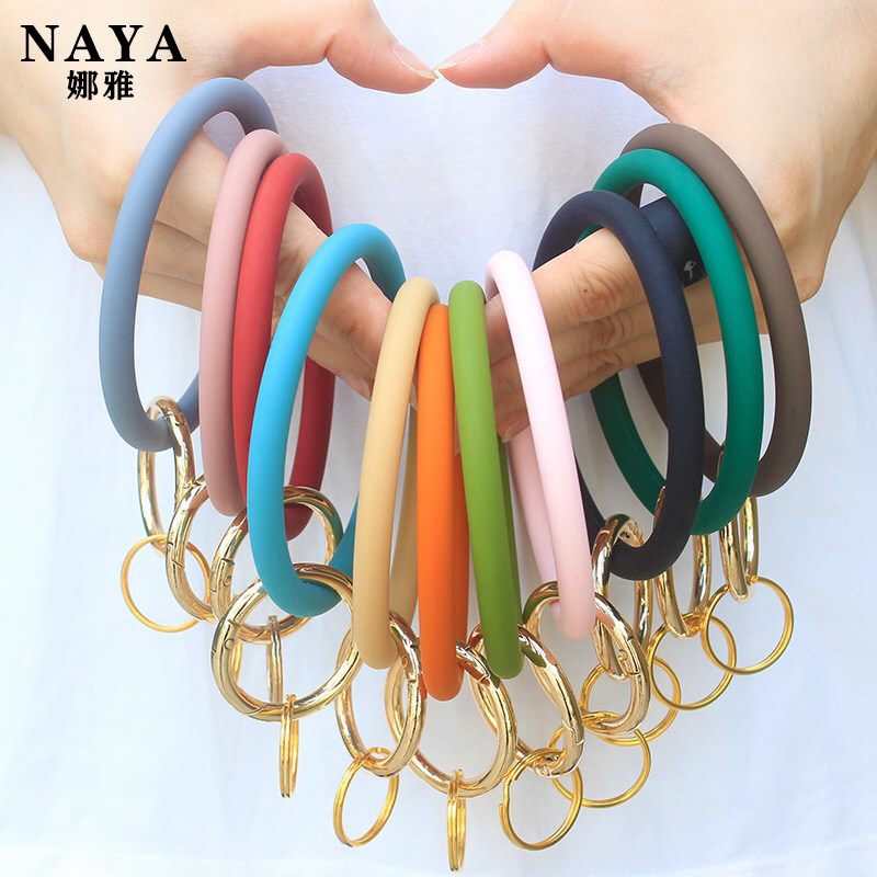 NAYA round silicone hand ring key buckle eco-friendly no-smell European and American minimalist movement waterproof and lost key ring