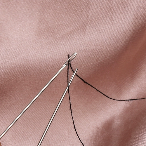 Коробка 3 размеры швейных игл.