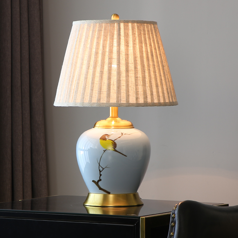 Jingtao new Chinese all-copper ceramic desk lamp Jingdezhen hand-painted flower and bird decoration living room study bedroom bedside lamp