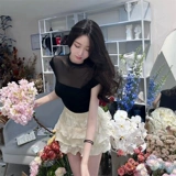 Летний небольшой дизайнерский трикотажный свитер, футболка с коротким рукавом, высокий воротник, тренд сезона