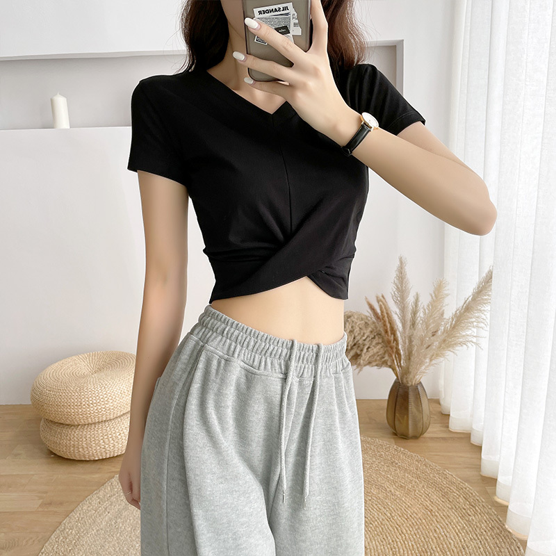 Black Short T-Shirt for Women, V-Neck, Cropped, Short-Sleeved, Stylish Design, Spring 2026 New Style, Tight-Fitting, High-Waisted Jazz Dance Top
