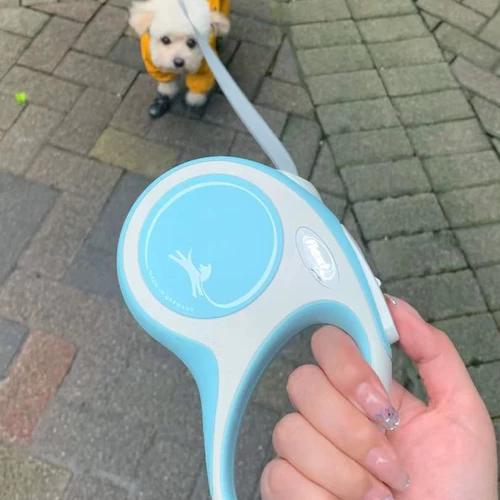 Flael Alien Dog Traction Toving маленькая собака Таро Пурпурная весна Японская большая собака Автоматическая телескопическая цепь собак