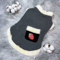 Темно -серый жилет