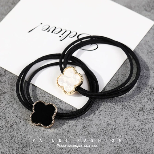 Резинка для волос, аксессуар для волос, хвостик, в стиле Шанель, четырехлистный клевер, коллекция 2023