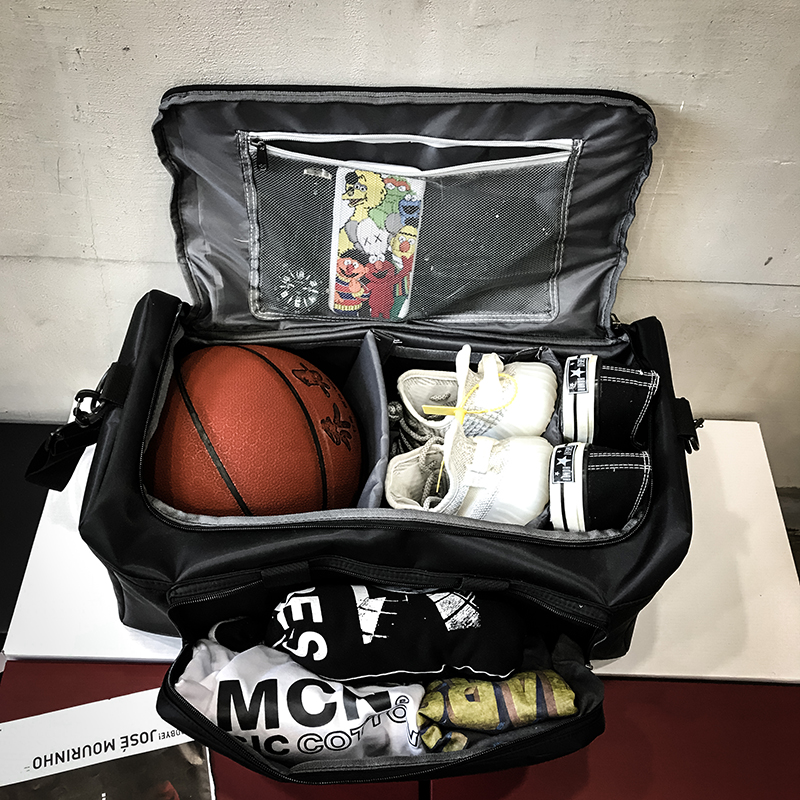 Basketball Bag Sports Training SHOULDER BAG FITNESS BAG SINGLE SHOULDER DIAGONAL SATCHEL LARGE CAPACITY MALE AND FEMALE TRAVEL BAG TOURIST LUGGAGE BAG