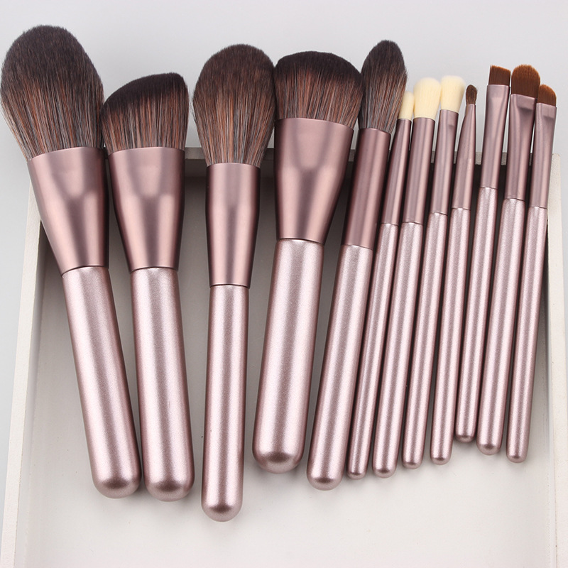 12 small grapes makeup brush sets bulk powder brushed eye shadow brush beginners full set of canton makeup cover brushing tools