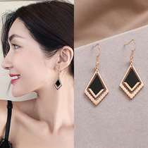 Korean diamond earrings high-end sense light luxury niche summer sterling silver black earrings women 2021 New Tide