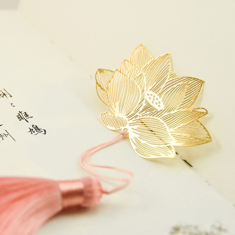 (Xia He) Lotus metal bookmarks Chinese style antique bookmarks classical aesthetics cultural creative products for teachers and girls fresh and elegant birthday gifts holiday gifts souvenirs