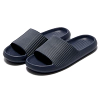 Темно -серой