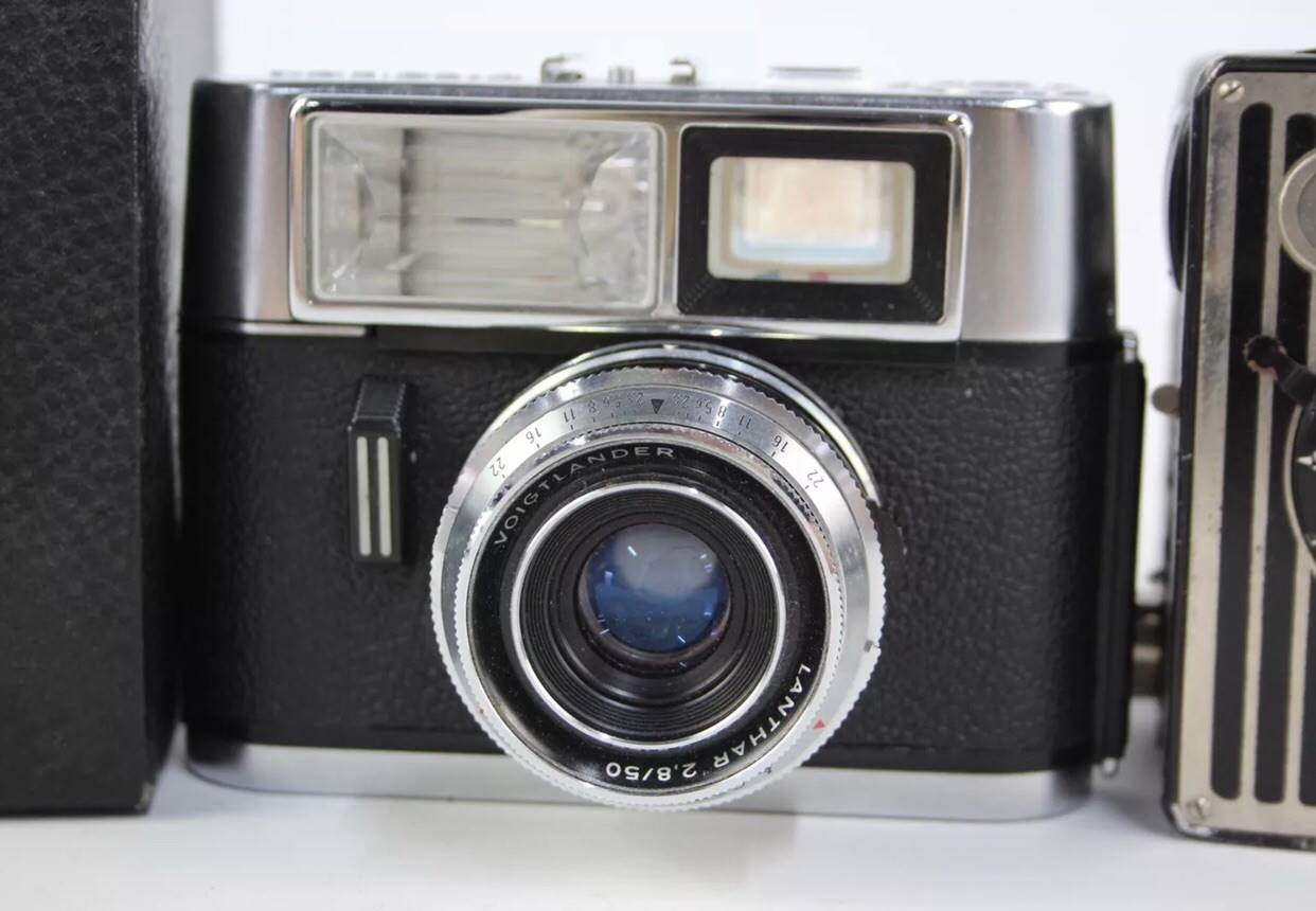 (Yao Lankaku) European Antique Camera Coda Lubitel Voigtländer And Other Folds Double Counter