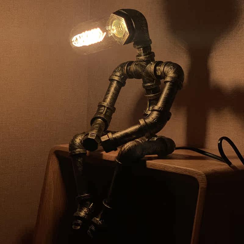 American retro nostalgic decoration small table lamp bar dormitory study bedside gift industrial style creative dimming lamps