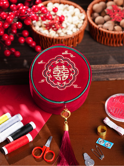 Wedding Dowry Supplies Sewing Kit Set, High-End Items from the Bride's Family, Practical and Classy Sewing Kit, Complete Set of Dowry for the Bride