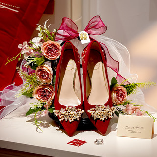 Wedding High-End Atmosphere Bridal Dressing Gown Photo Shoot Wedding Pick-Up Game Wedding Shoe Box Display Stand Tray Props