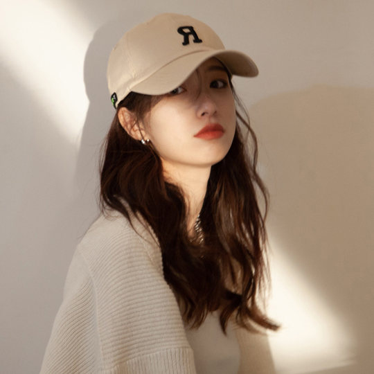 MQVQ duck cap for women spring and autumn Korean version ins trendy street face small simple big head circumference R letter baseball cap