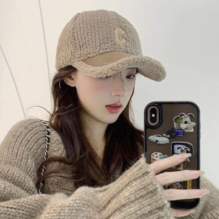 Mqvq Lamb Wool Baseball Cap for Women, Winter New Letter Design, Versatile, Face-Slimming, Thickened, Deep Crown, Large Head Circumference