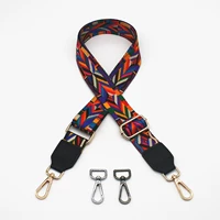 Красочная+черная+золотая пряжка