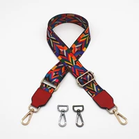 Красочная+красная+золотая пряжка