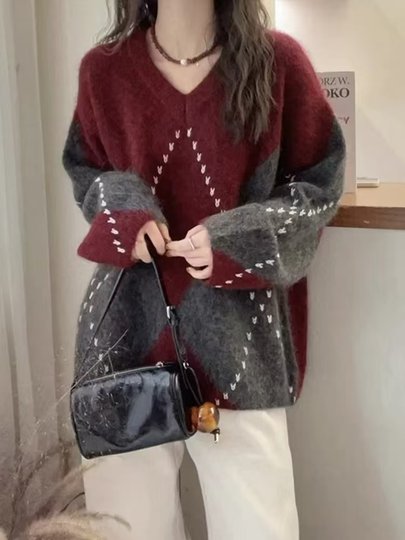 慵懒高级感灰色菱格毛衣女秋冬大码胖mm宽松软糯针织衫超好看上衣