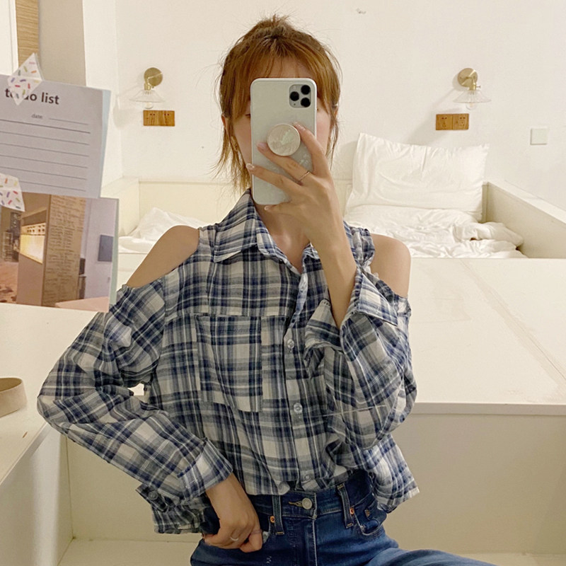 Off-the-shoulder plaid shirt women's design sense niche long-sleeved short tops autumn 2020 new women's outer wear all-match
