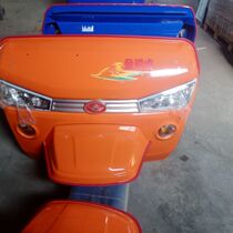 Wuzheng original accessories Wuzheng Sanjin Tiggo semi-enclosure windshield logistics freight