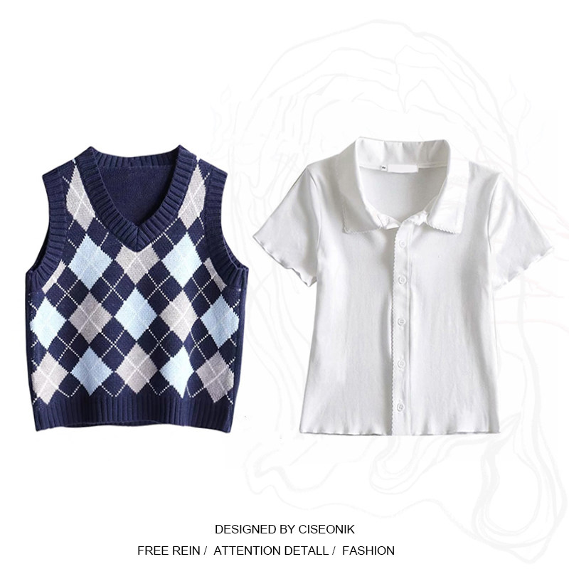 Large size Size Fat Sister American Vintage College Wind V Collar Magnitwear Waistcoat Vest Lace short sleeves Two sets of women