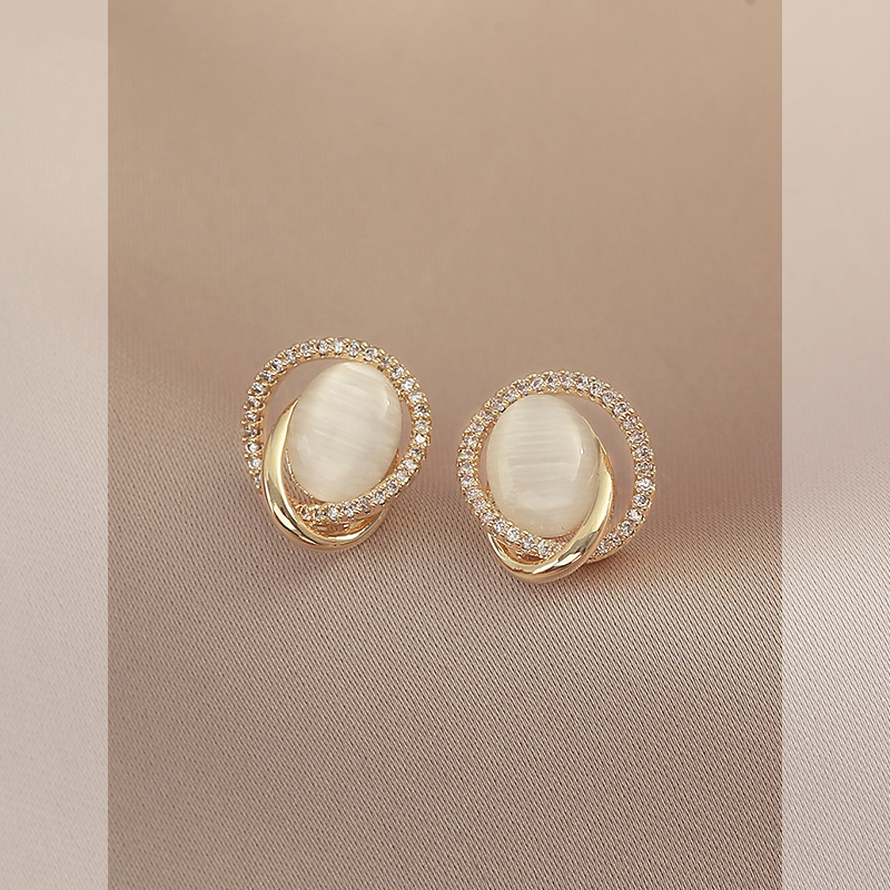 Opal Stud Earrings Small and exquisite 2021 new trendy niche design simple temperament high-end atmospheric earrings