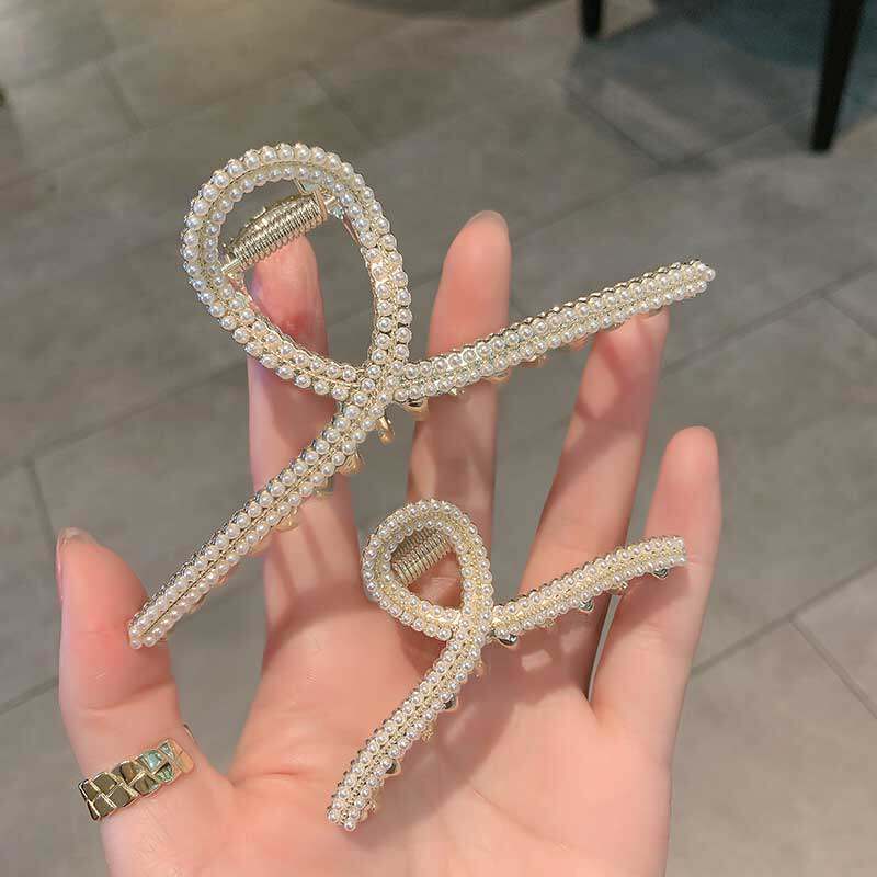 South Korea Pearl Hair Clip Rear Brain Spoon Big 2021 New female summer net red hair Catch Temperament Shark Clip Grip Clip