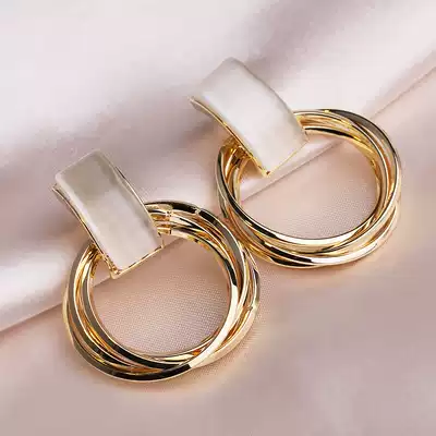 Imitation cat opal earrings new trendy no ear pierced ear clip female summer small fresh earrings large circles round face ear pins